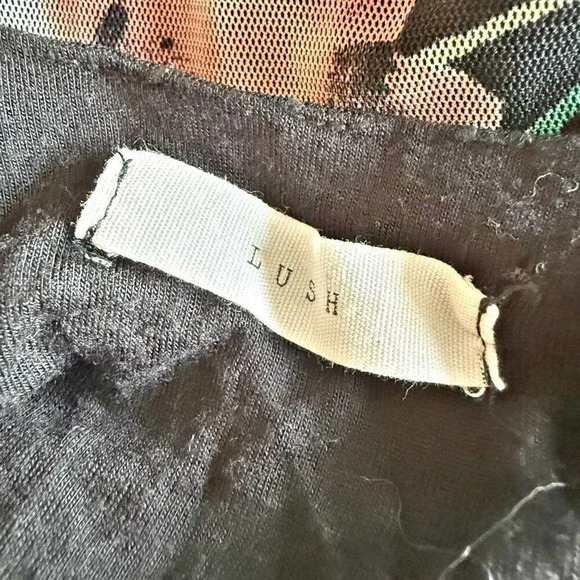 LUSH x NORDSTROM | Black Floral Stretch Spaghetti Strap Mini Dress | Medium - Picture 6 of 8